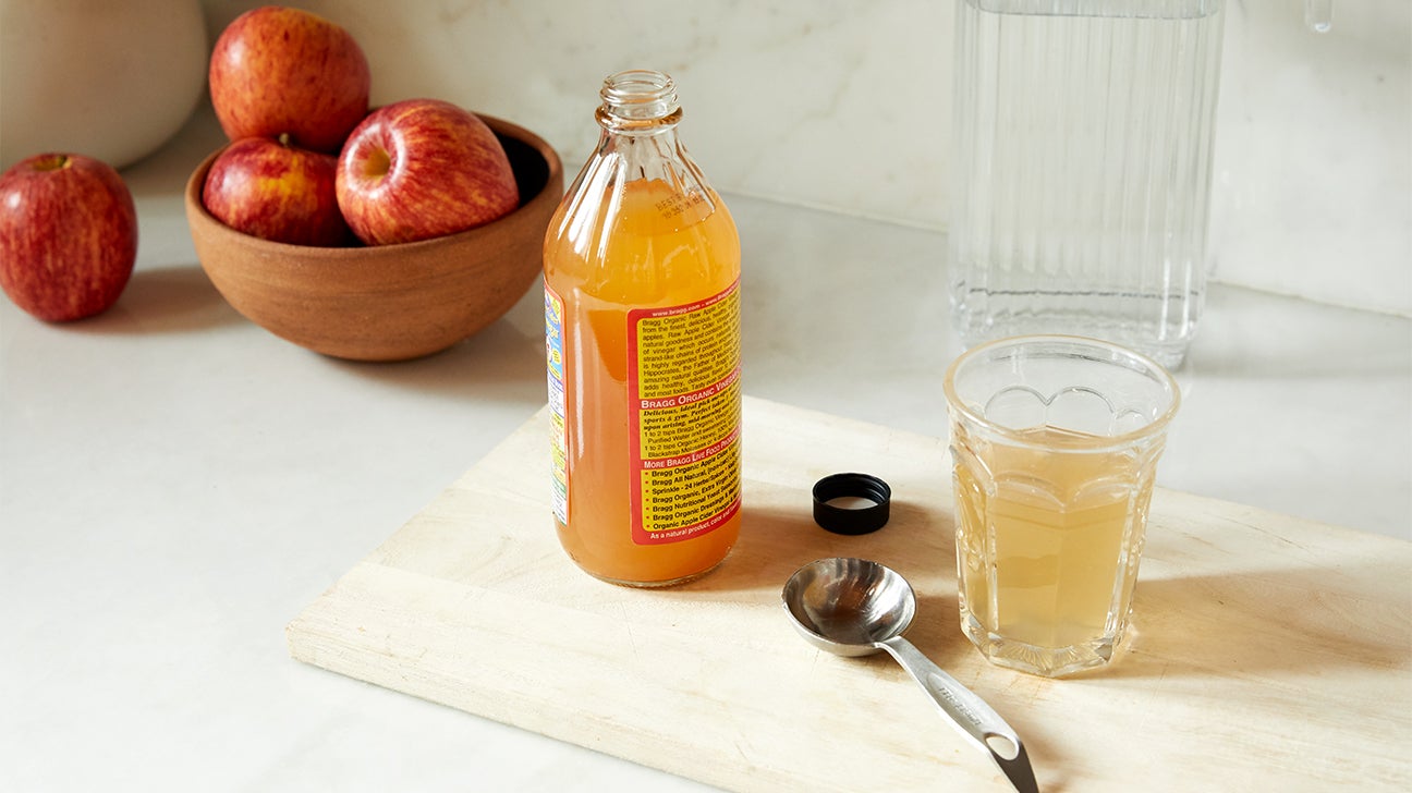6 Proven Benefits Of Apple Cider Vinegar
