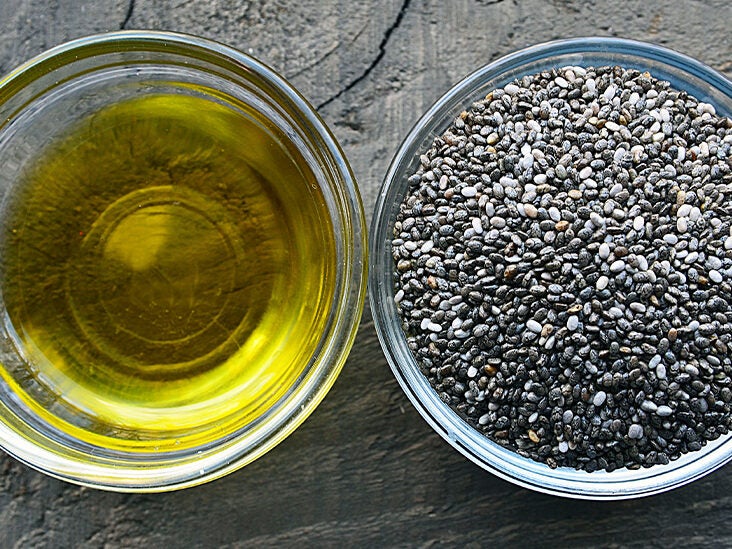 6 Benefits and Uses of Chia Seed Oil