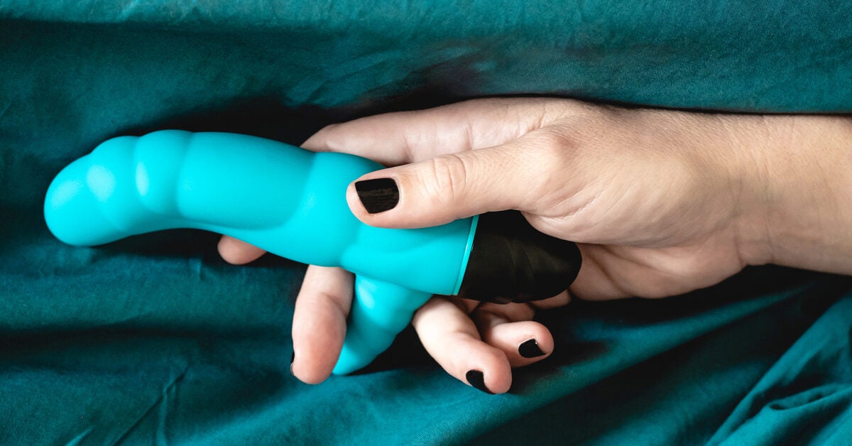 Pregnant Masturbating With Vibrator