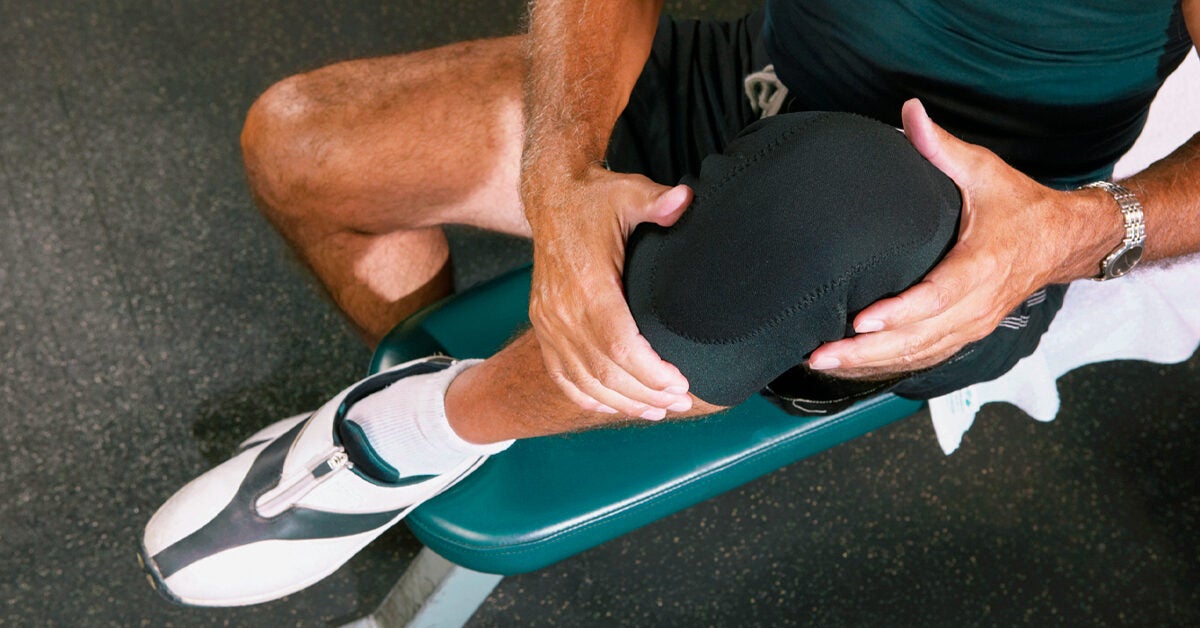 Knee Pain Outside (Lateral): Potential Causes, Treatment & Recovery