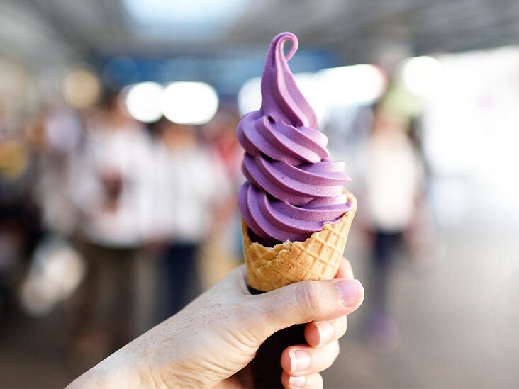 Frozen Yogurt vs. Ice Cream: Is One Healthier?