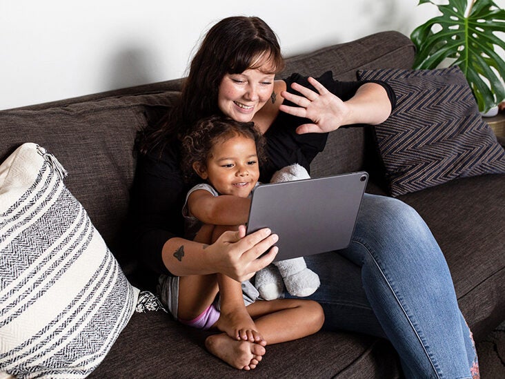 9 Tips For Communicating Virtually With A Loved One With Alzheimer S
