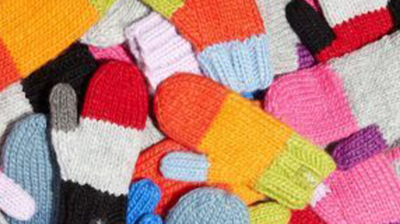 'Cure Mittens' Raise Money for Diabetes