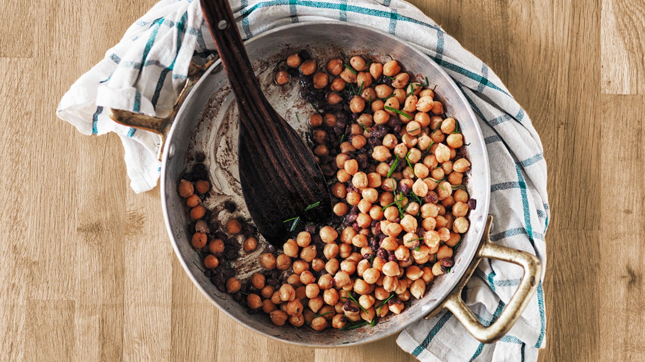 Is Hummus Bad for Gout? All About PurineRich Foods