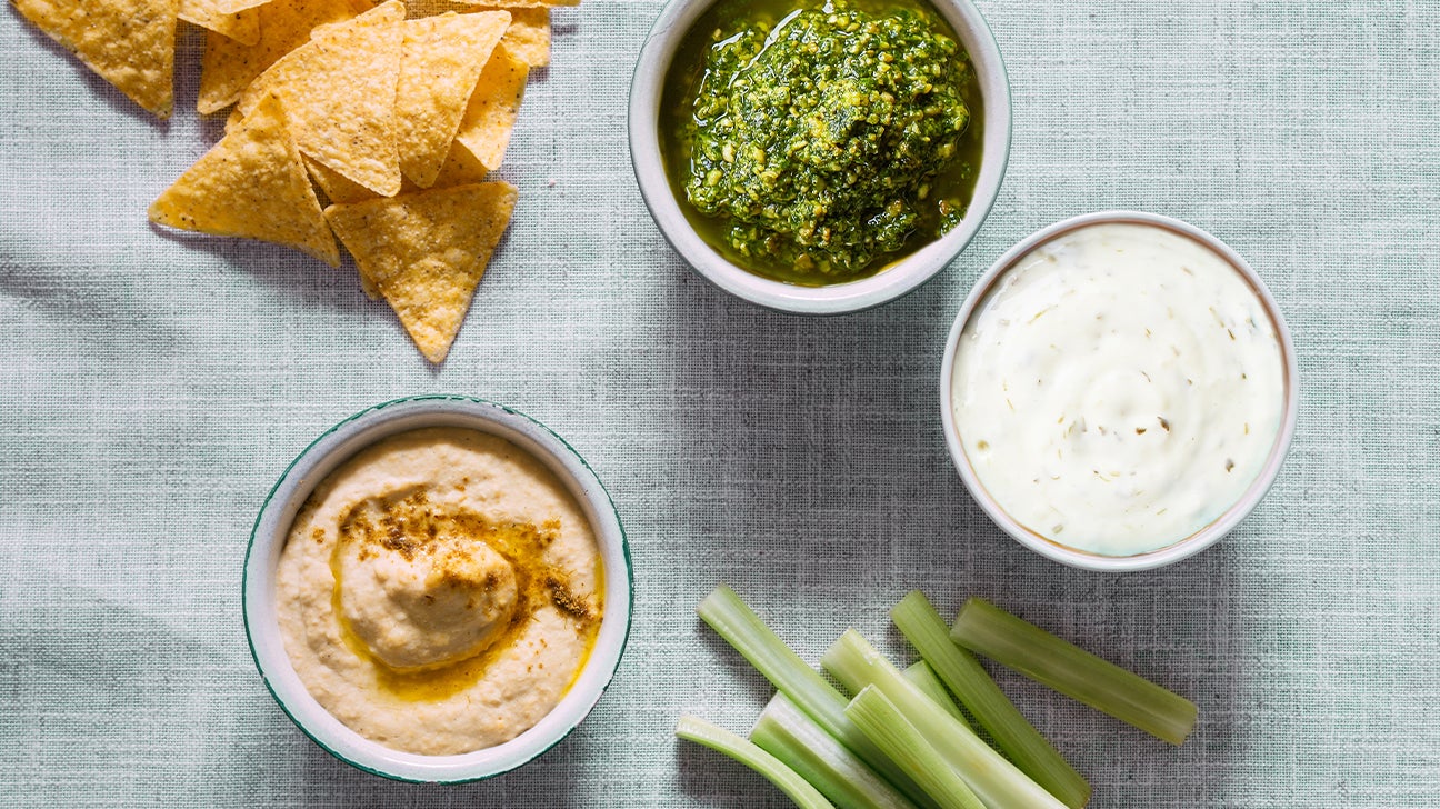 9 Scrumptious Mayonnaise Substitutes (Including Vegan Options)