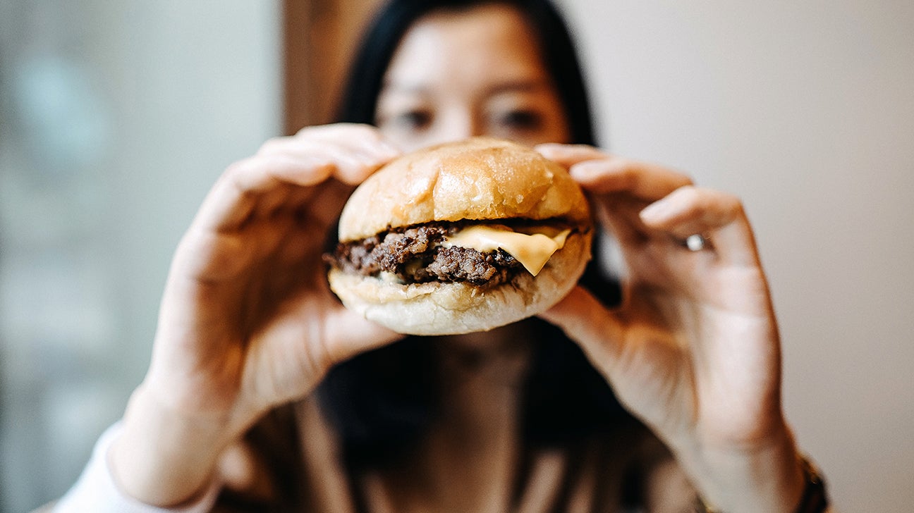 Bacon Cheeseburger(t) — Friendly's