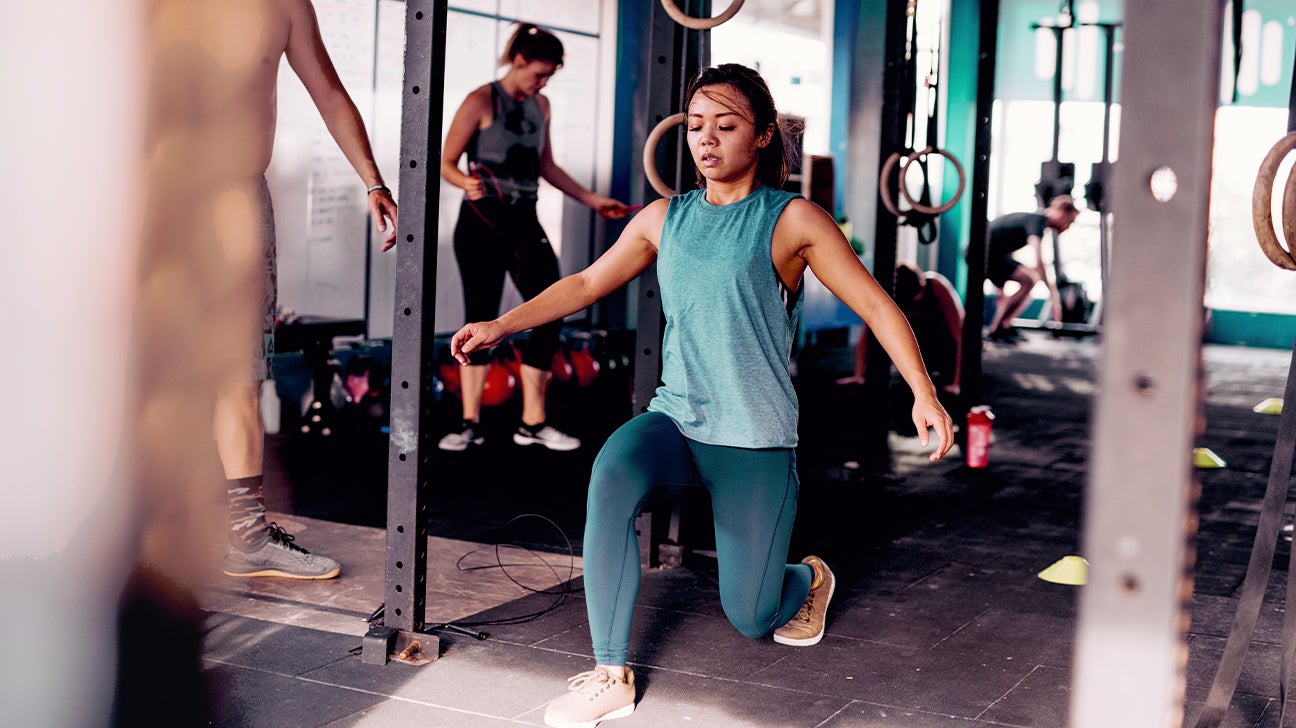 Everything You Need To Know About Jump Squats. Nike PH