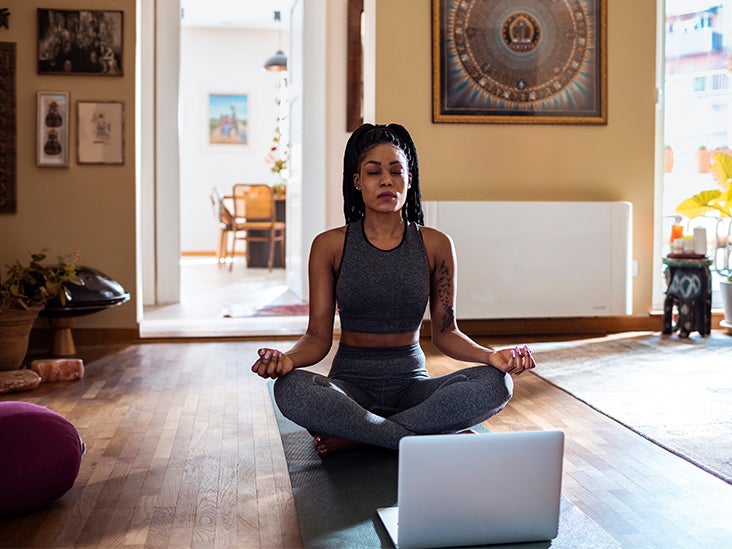 5 Hacks to Turn Your Home into a Yoga Studio at Little to No Cost