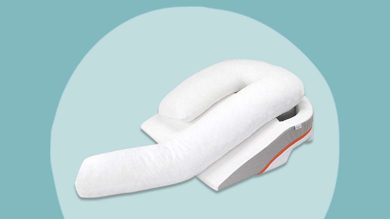 https://post.healthline.com/wp-content/uploads/2021/05/1165258-MedCline-Pillow-Review-Does-It-Work-for-Acid-Reflux-1296x728-header-81b9bf.jpg