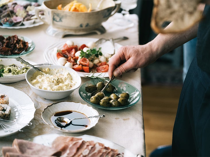 How Mediterranean-Style Diets May Reduce Your Alzheimer's Risk