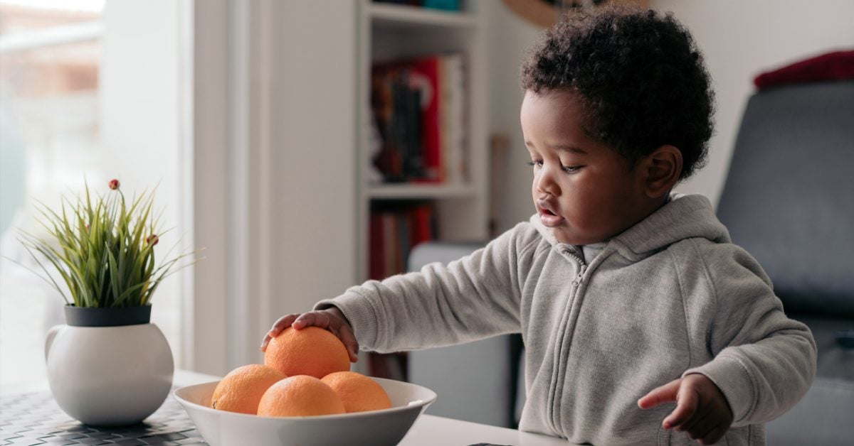 When Can Babies Identify Colours