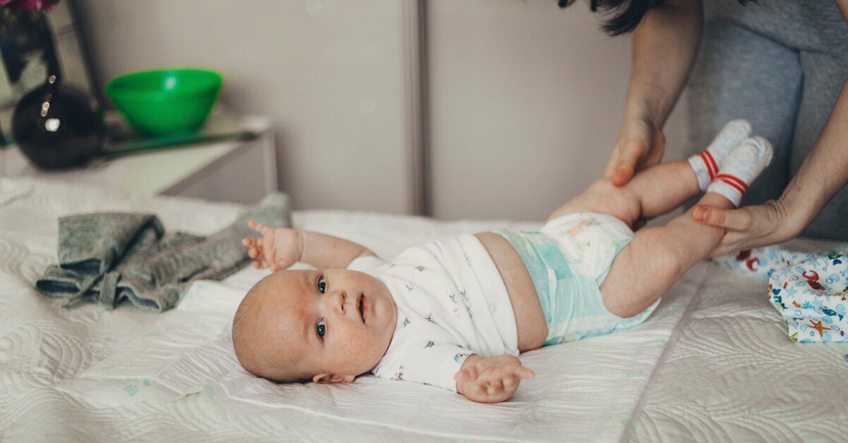 Are There Indicators That Something Might Be Wrong With My Newborn’s Stool?