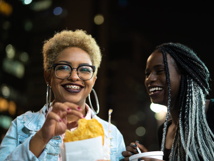 What Time Should You Stop Eating At Night 