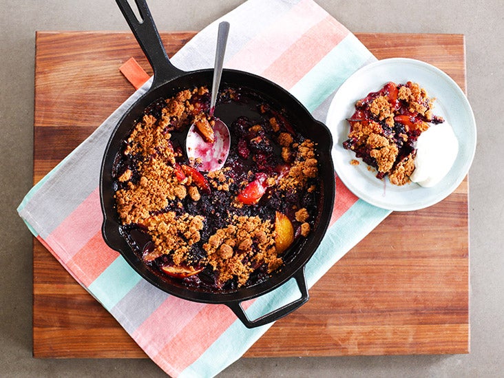 Cardamom-Spiced Peach and Blackberry Crumble-image