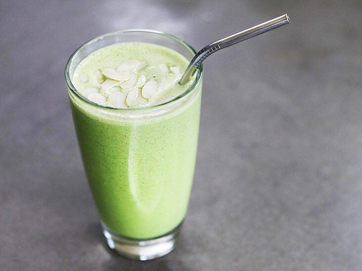 Green Smoothies: Nutrition, Calories, and Benefits