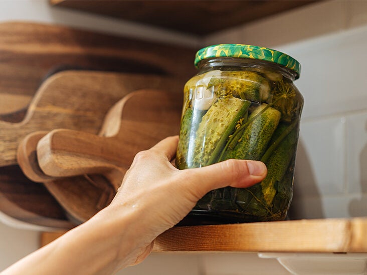 Pickles and Pregnancy Cravings, Nutrients, and Safety