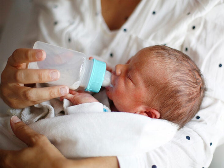 How Marketing Around Infant Formula May Stop Some Parents from Breastfeeding