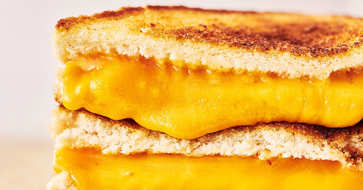 American Cheese: Ingredients, Nutrition, Benefits, Downsides