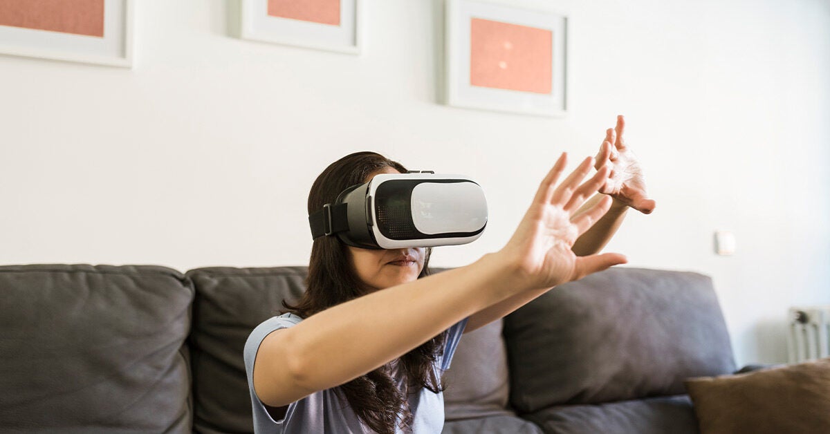 Virtual Reality Device Helps Ease Chronic Pain