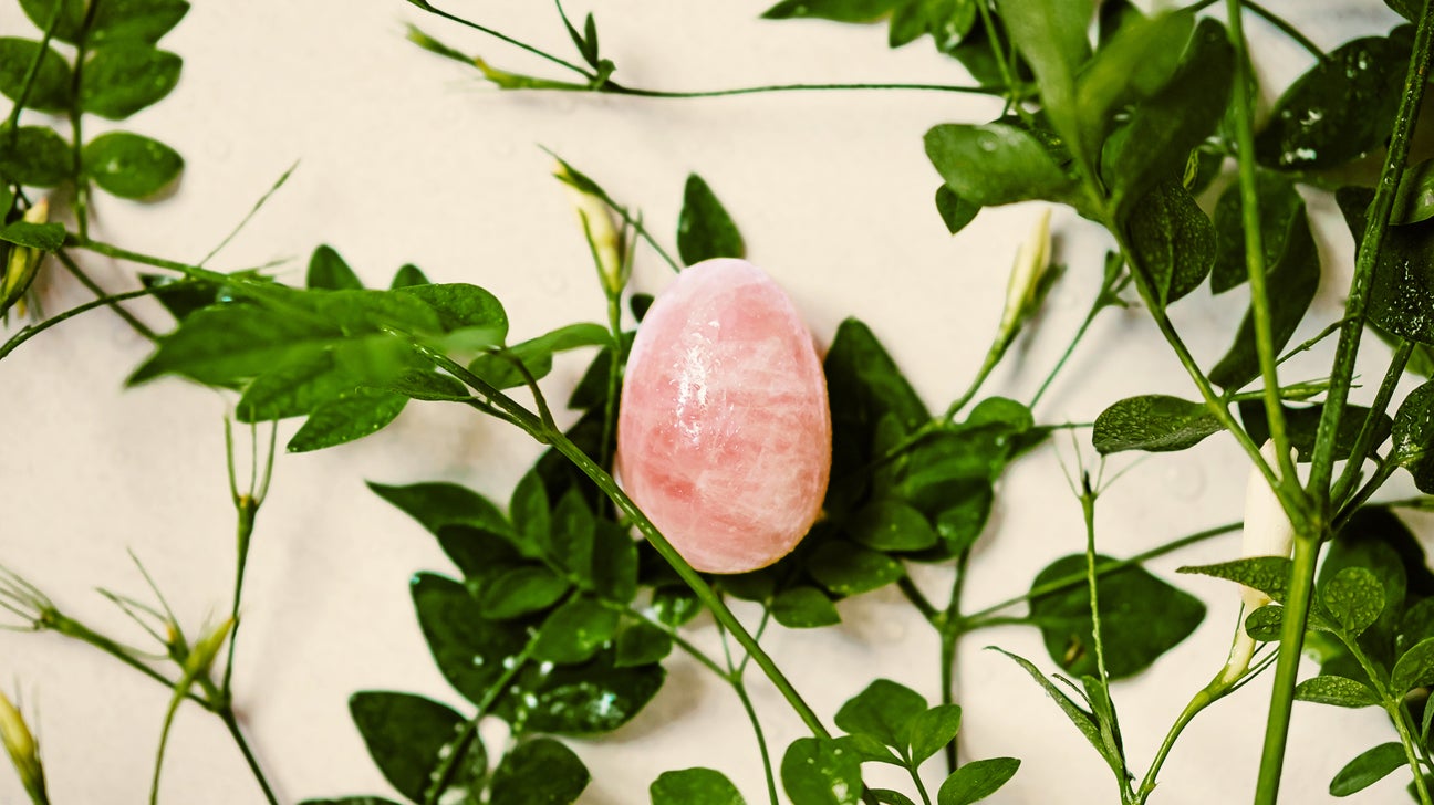 Rose Quartz Crystal: Meaning, Healing, and How to Use