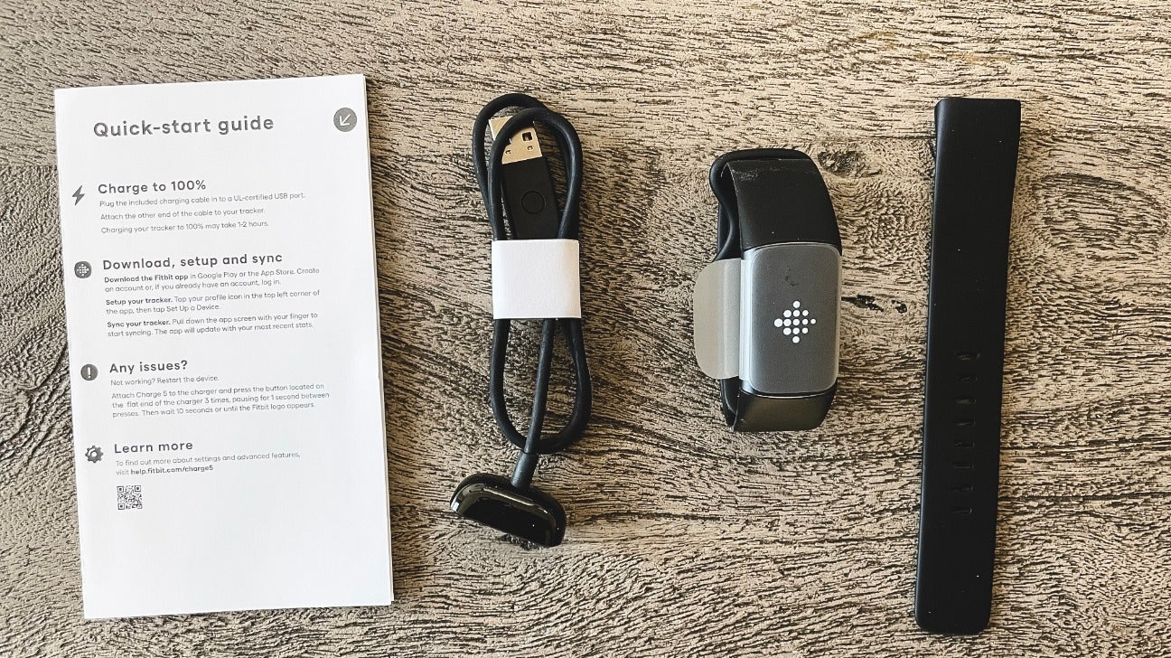 Fitbit best sale charge features