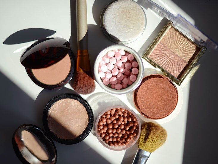 Toxic Makeup: What It Is and How to Avoid It
