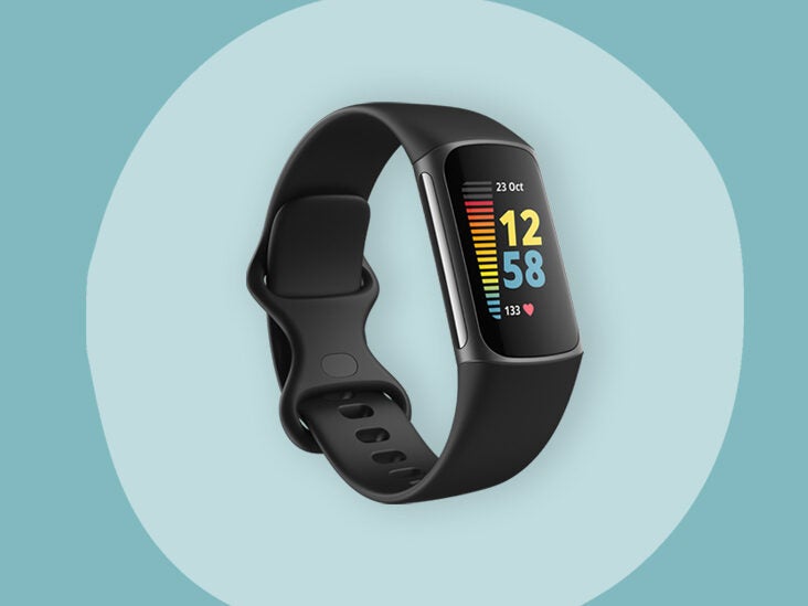 Fitbit Hands-On | Healthline