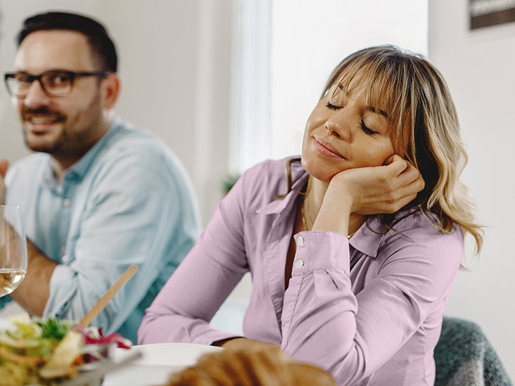 Food Coma: Symptoms, Causes, and Prevention Tips