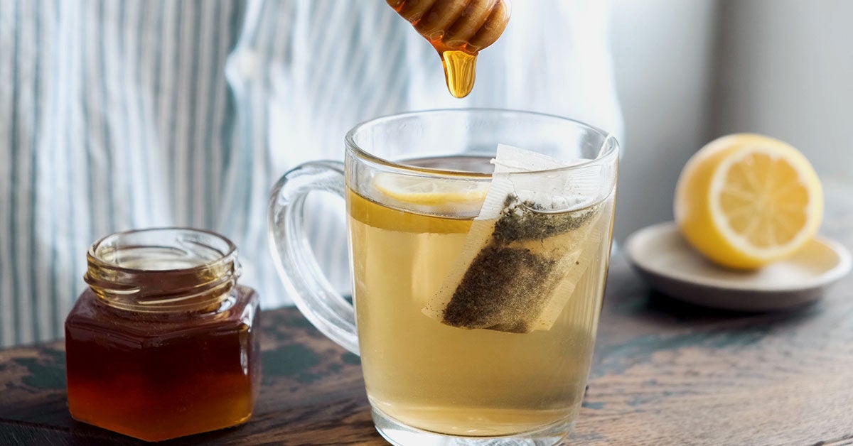 Green Tea with Honey: Nutrition, Health Benefits, Downsides