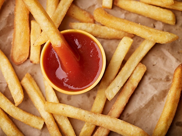 Ketchup Nutrition Facts, Benefits, Downsides, Alternatives