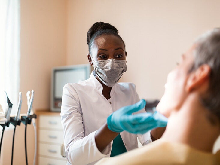 What to Know About Multiple Sclerosis and Dental Extractions
