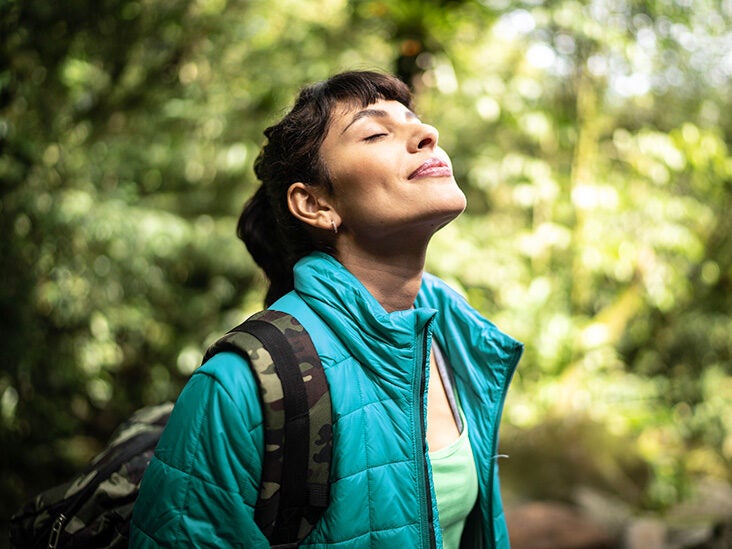 8 Health Benefits of Getting Back to Nature and Spending Time Outside