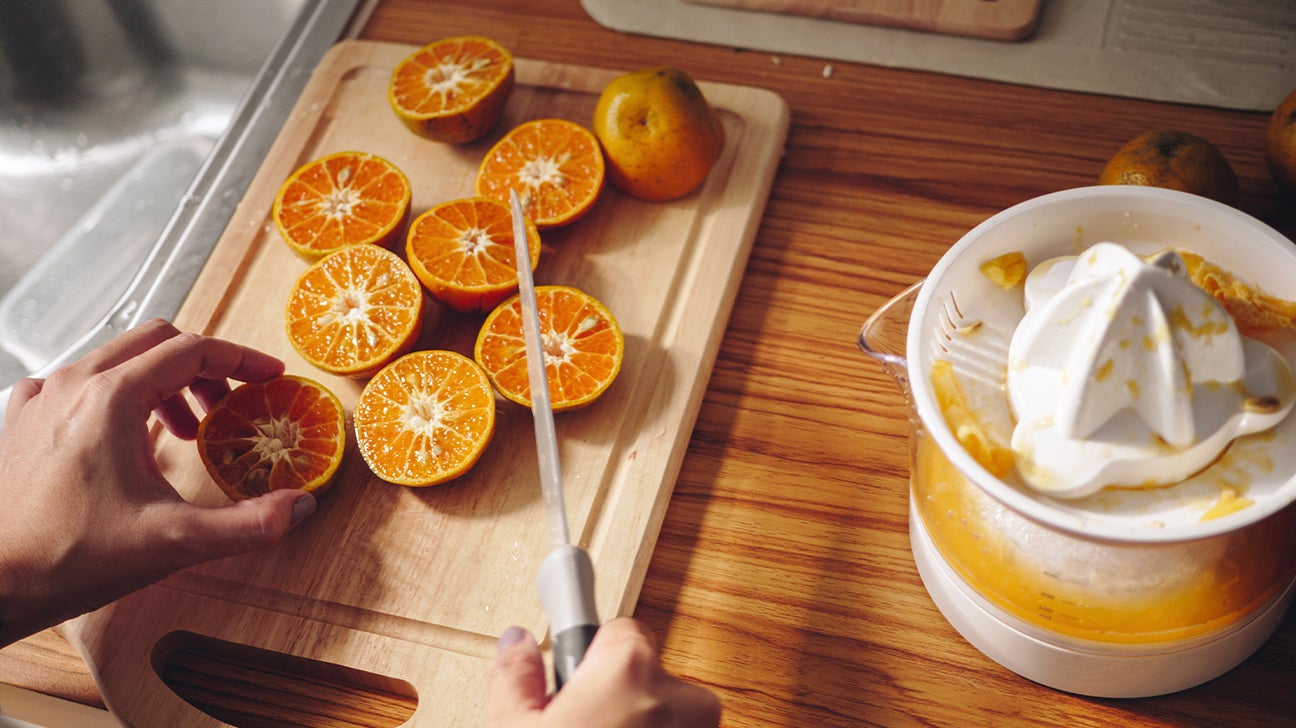 Fresh Squeezed Orange Juice (No Juicer Needed)