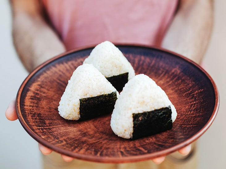 Triangle Sushi: Nutrition, Benefits, Downsides