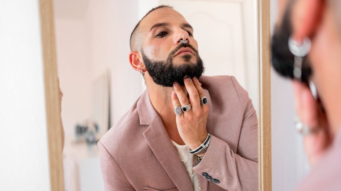 Beards may boost men's attractiveness