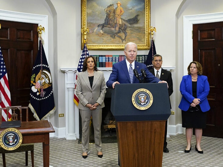 Biden Issues Executive Order to Protect Abortion Access: What Experts Think