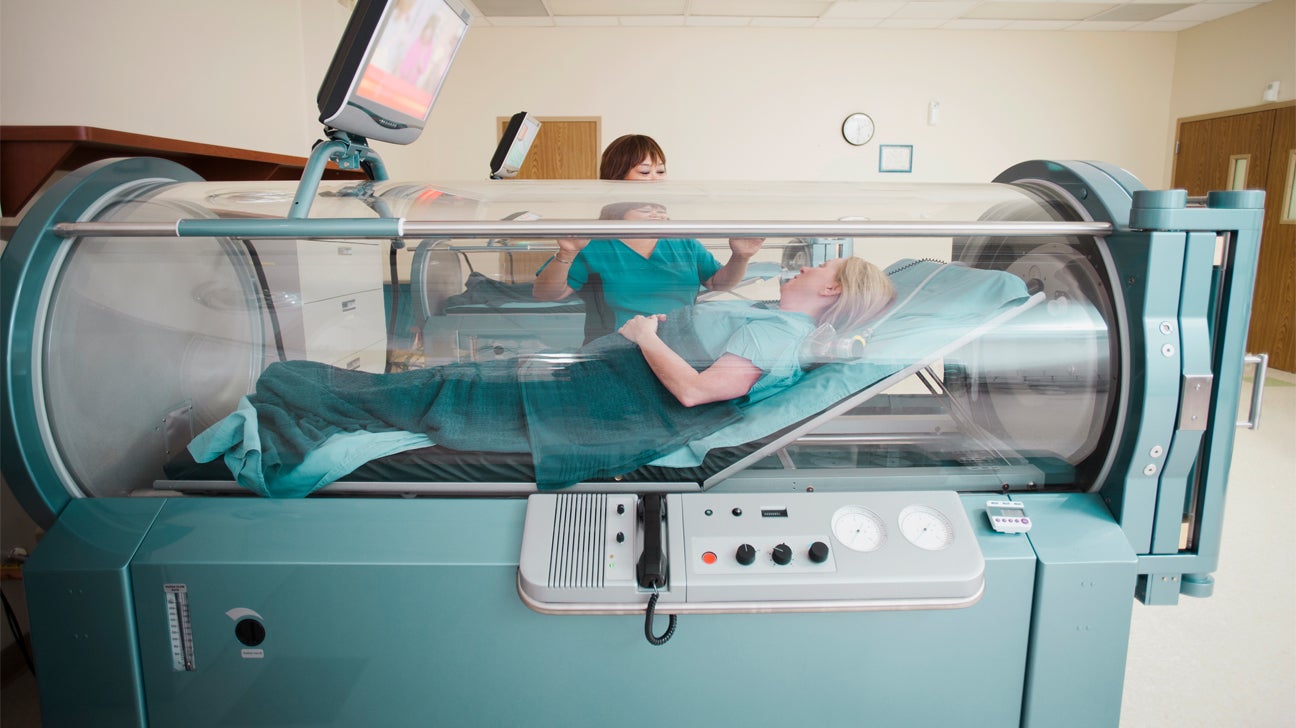 9 Hyperbaric Oxygen Therapy Side Effects And Risks