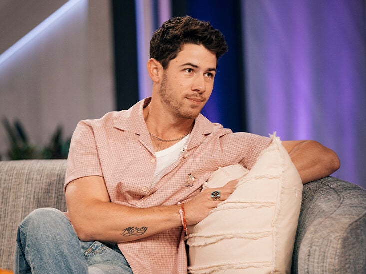 Nick Jonas Says He had These 4 Common Type 1 Diabetes Signs Before His Diagnosis