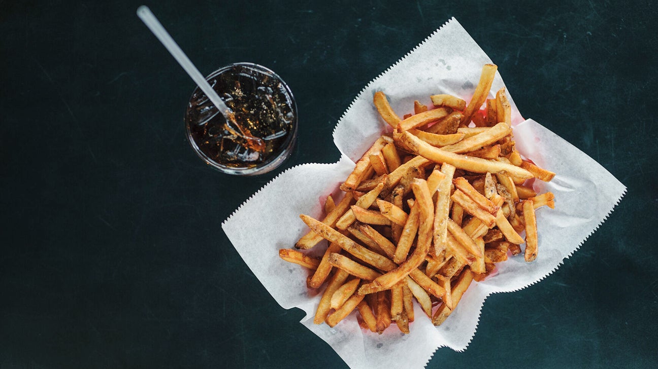 15 Healthy Chips You Can Eat When You're Trying To Lose Weight