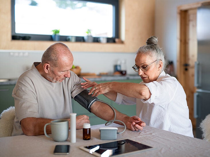 Heart Disease: How High Cholesterol Combined With High Blood Pressure Increases Risk