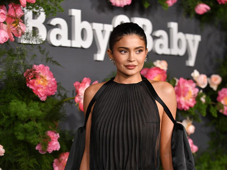 Kylie Jenner Discusses Her Postpartum Depression: What to Know
