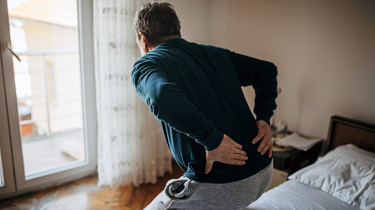 This Mix of Non-Opioid Medications Can Help Soothe Lower Back Pain