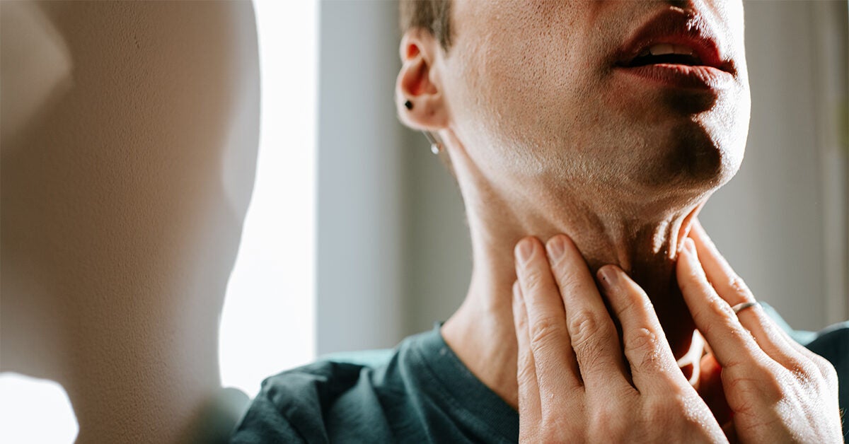 How to Check for Throat Cancer at Home: Symptoms, Diagnosis, More