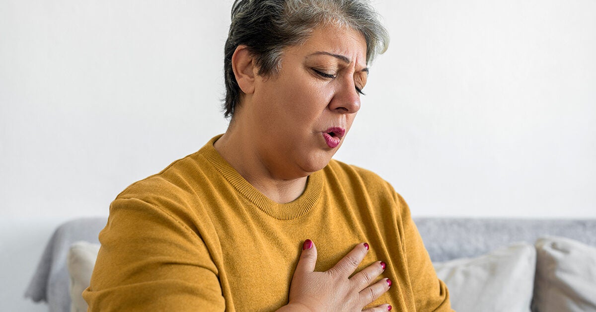 Early Signs of Emphysema Diagnosis, Treatment, and More