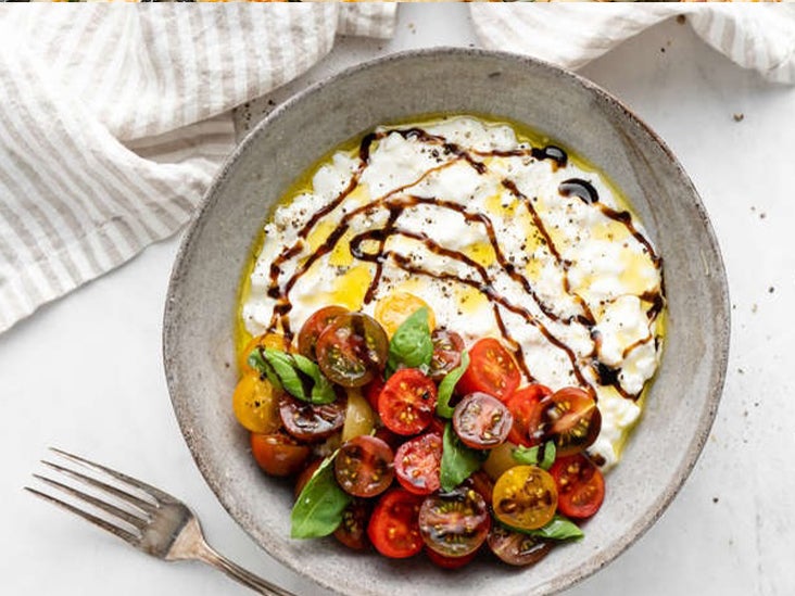 Tomato Basil Cottage Cheese Bowl
