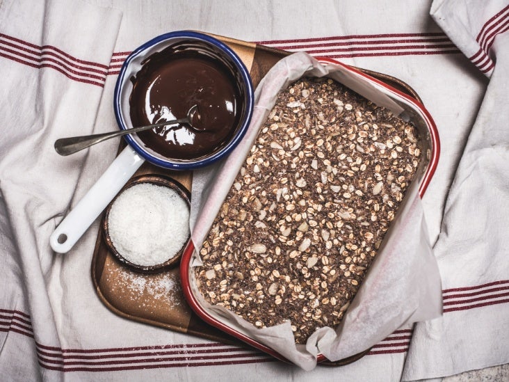 Dark Chocolate and Pumpkin Seed Energy Bars