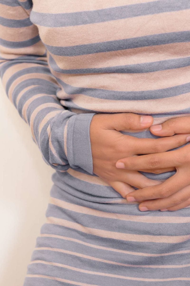 tight-stomach-causes-and-treatments