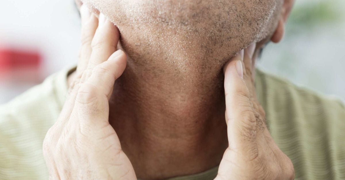 Sore Throat On One Side 9 Causes And When To See A Doctor