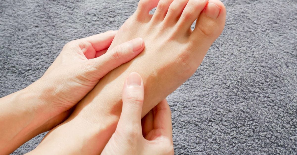 the-best-remedies-for-numbness-in-hands-and-legs