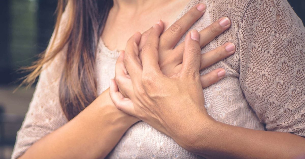 Chest Pain That Comes And Goes Causes And Symptoms